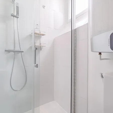 Apartment 24 Madrid - Saint-lazare 6p *